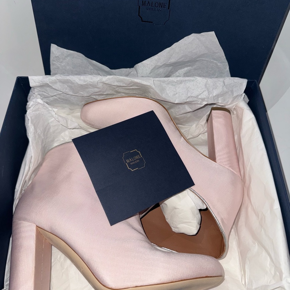 Malone Souliers limited edition/ metallic trim